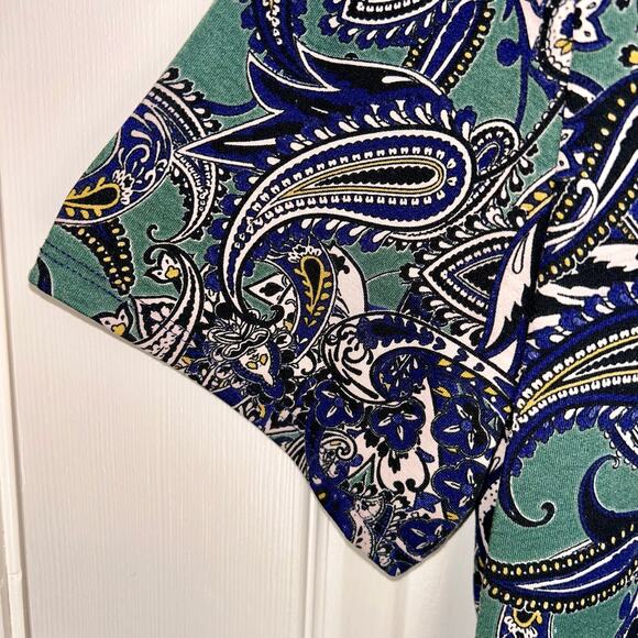 NWT LuLaRoe Iris - Medium Simply Comfortable Short Sleeve Top - Picture 10 of 11